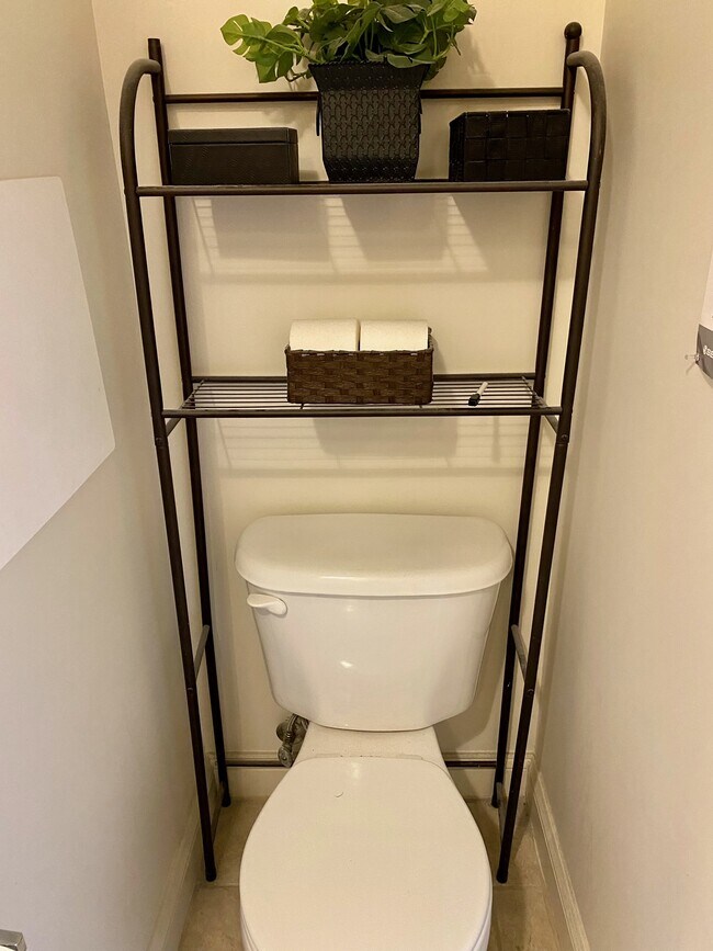 Bathroom 2 - 1333 W Broad St