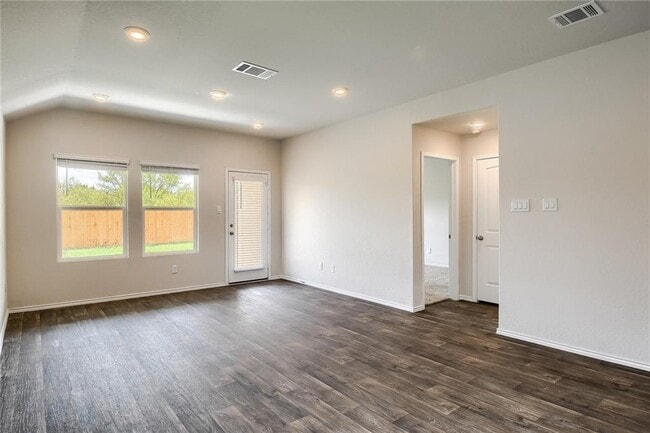 Building Photo - 745 Adler Way