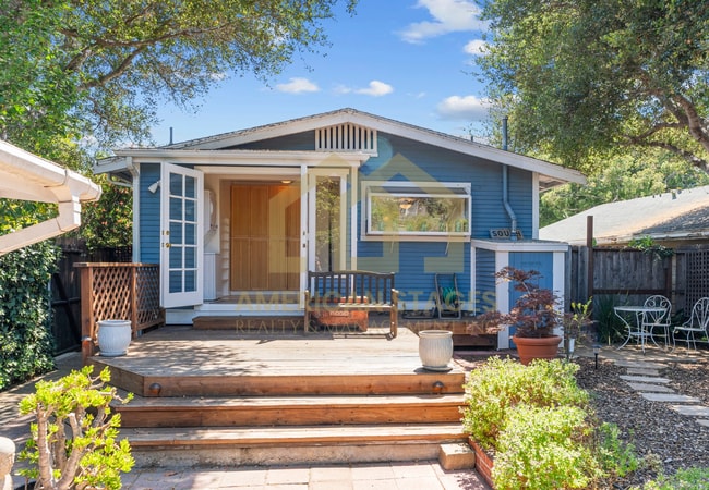 Primary Photo - 918 N Milpas St