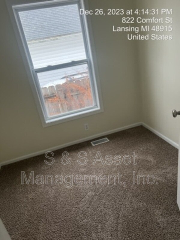 Building Photo - 822 Comfort St