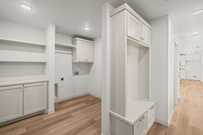 Building Photo - Country Living In Idalou ISD!