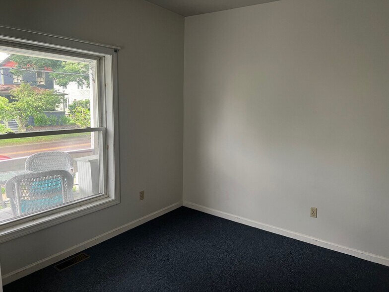 Bedroom 1 - 60 N Willard St