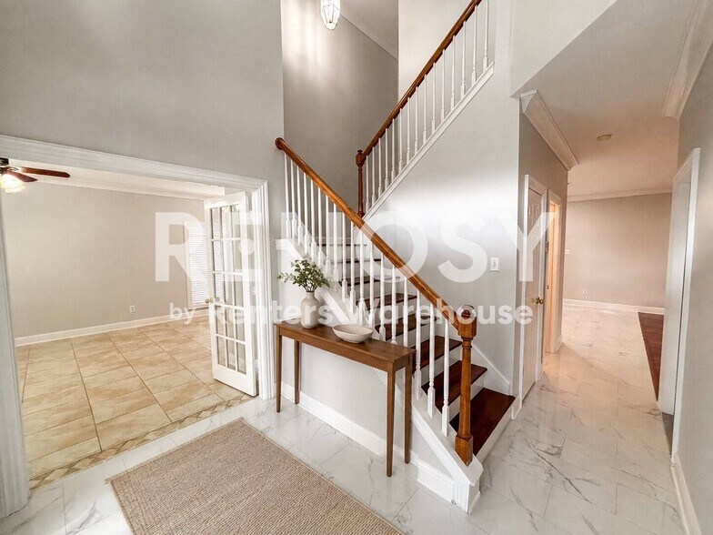 Building Photo - 19207 Poplar Trails Ln
