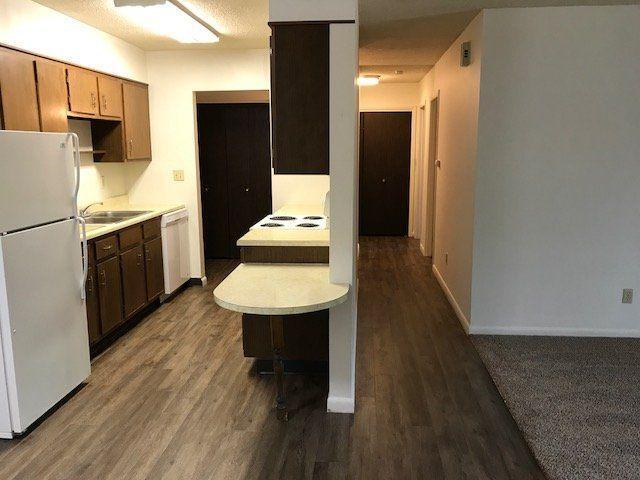 Building Photo - 2 bedroom in Billings MT 59101