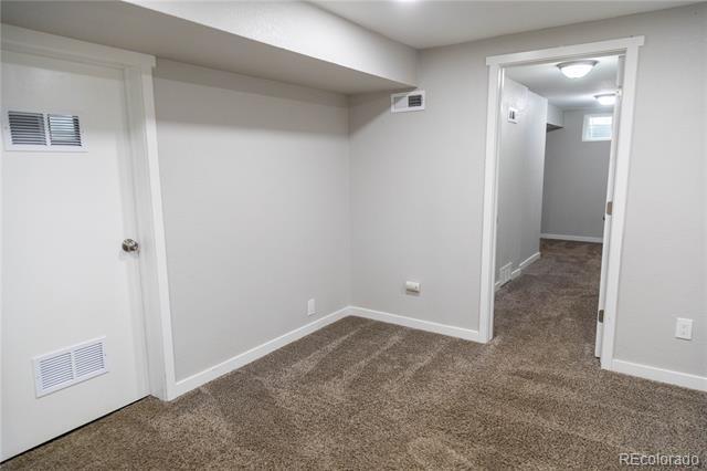 Building Photo - 518 Huron Rd