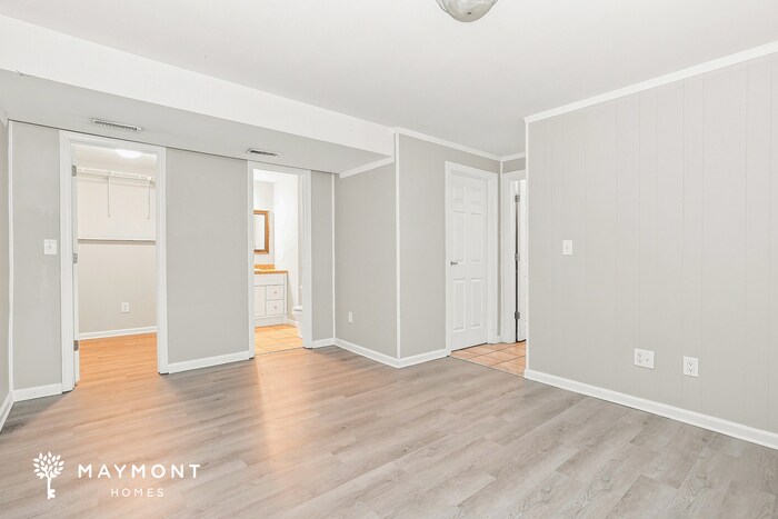Building Photo - 4154 Wintergreen Blvd