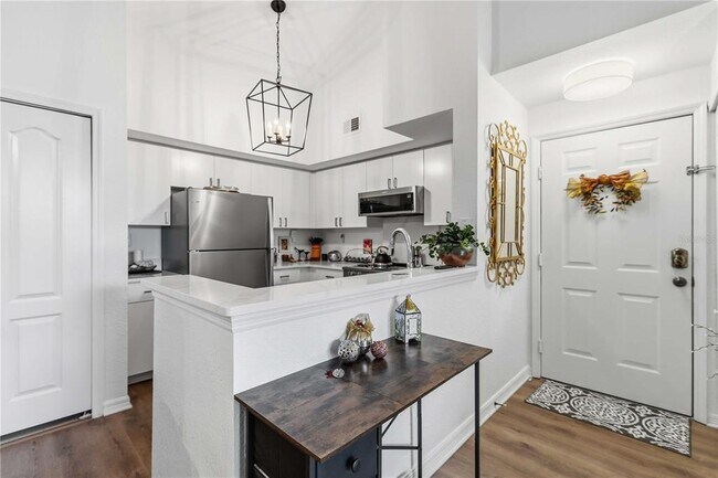 Building Photo - 4110 Central Sarasota Pkwy