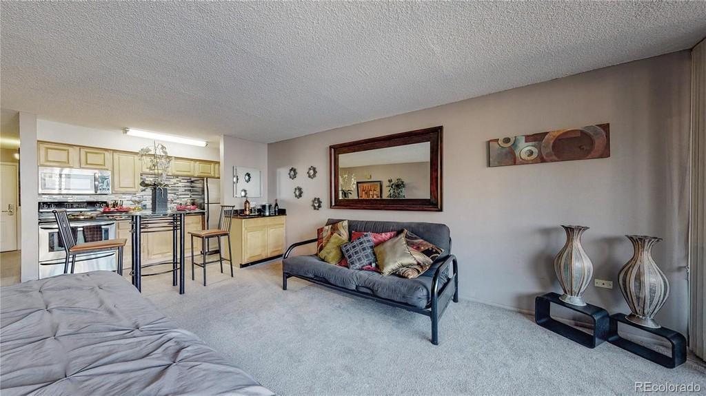 Building Photo - 1020 15th St