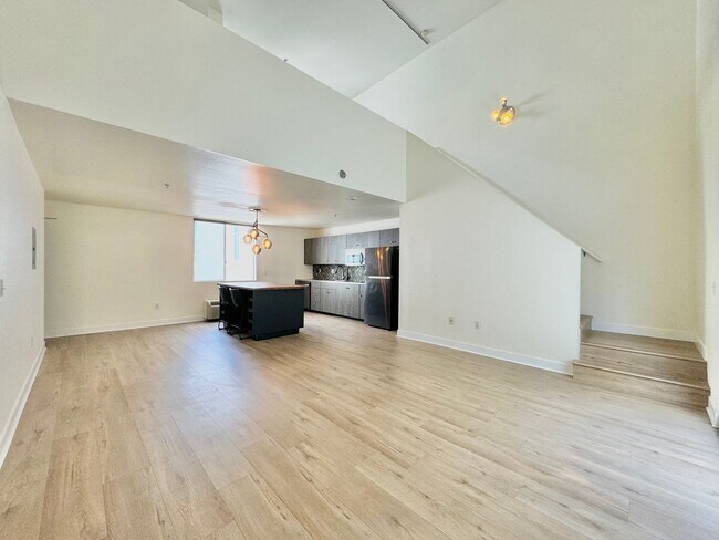 Building Photo - Beautiful 1Bd/1Ba available in Little Italy!