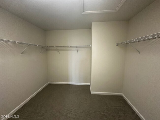 Building Photo - 4591 Lamaida Ln