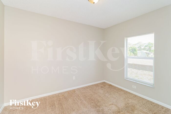 Building Photo - 1163 Schumann Dr