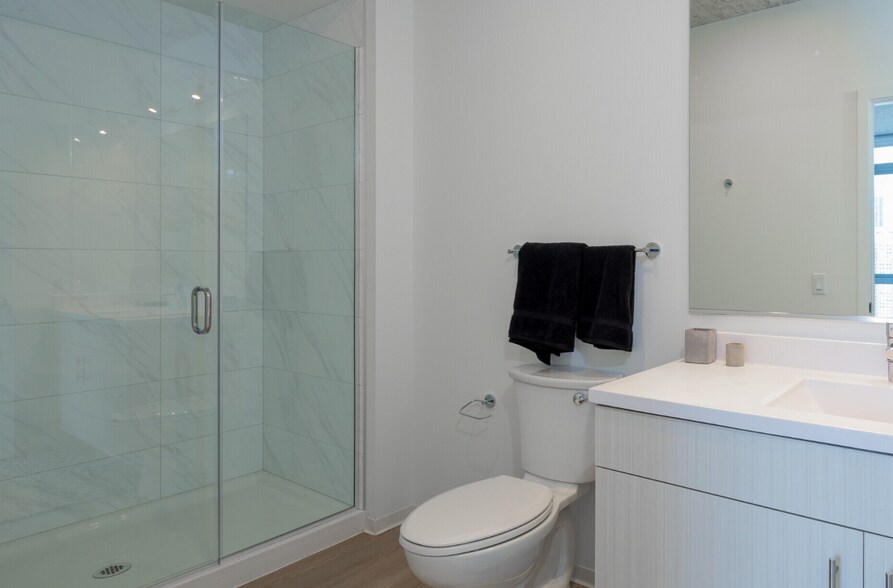 Building Photo - 1322 S Wabash Ave