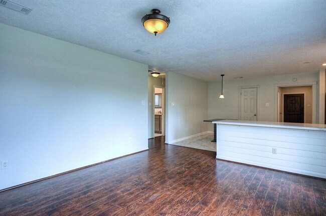 Building Photo - 5103 Temple Bell Dr