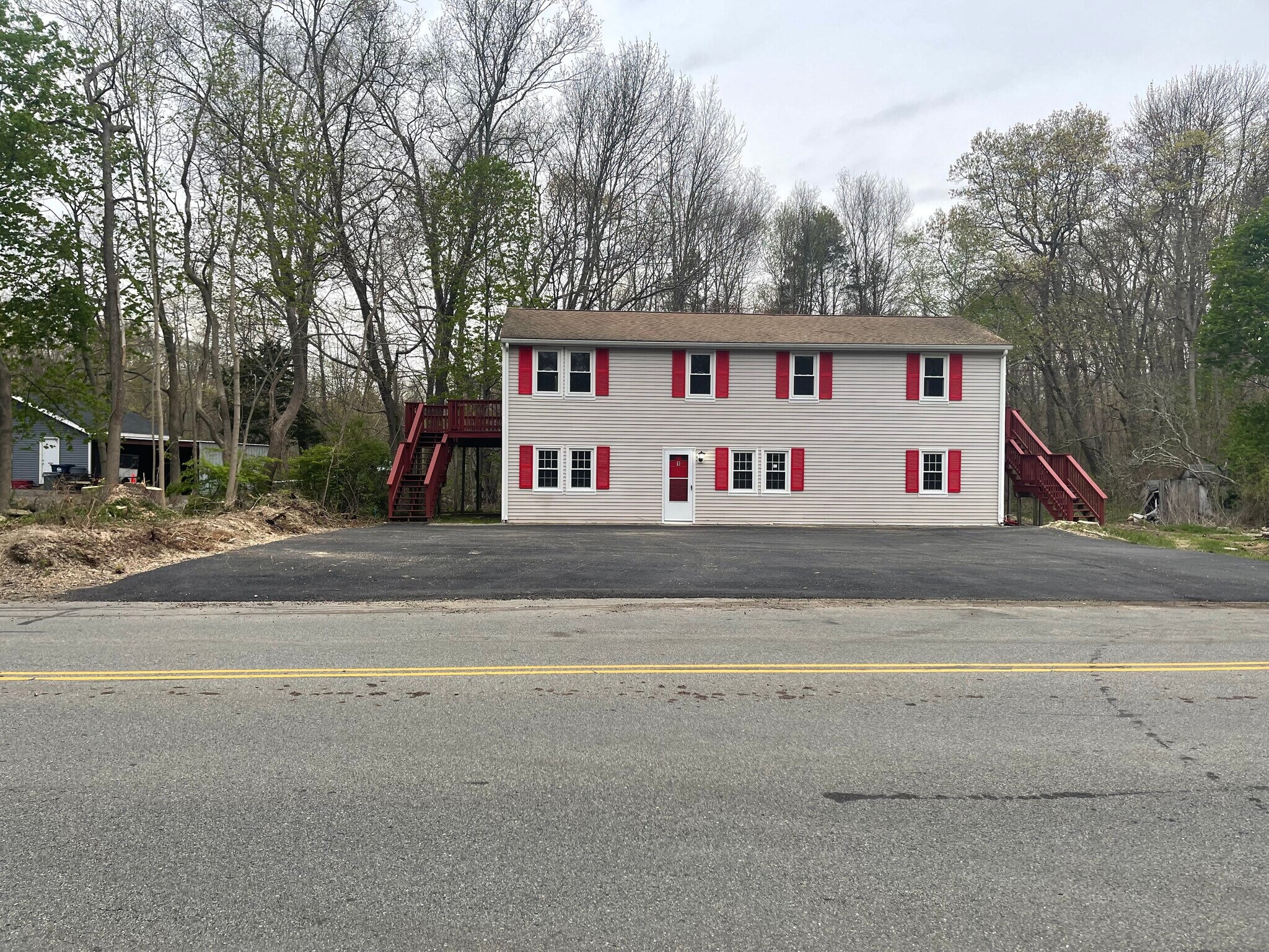 Building Photo - 611 Tremont St