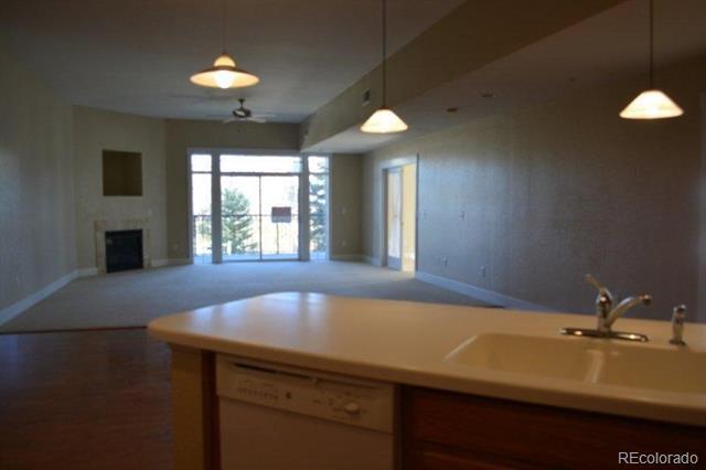 Building Photo - 6000 W Floyd Ave