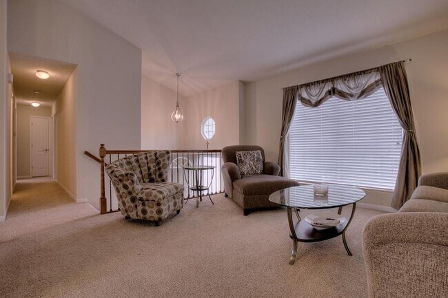 Building Photo - 4613 Springview Dr