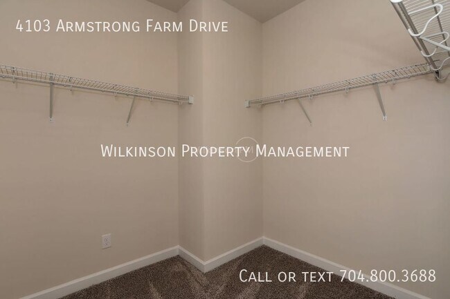 Building Photo - A nice 3 bedrooms and 2 bathrooms energy-e...