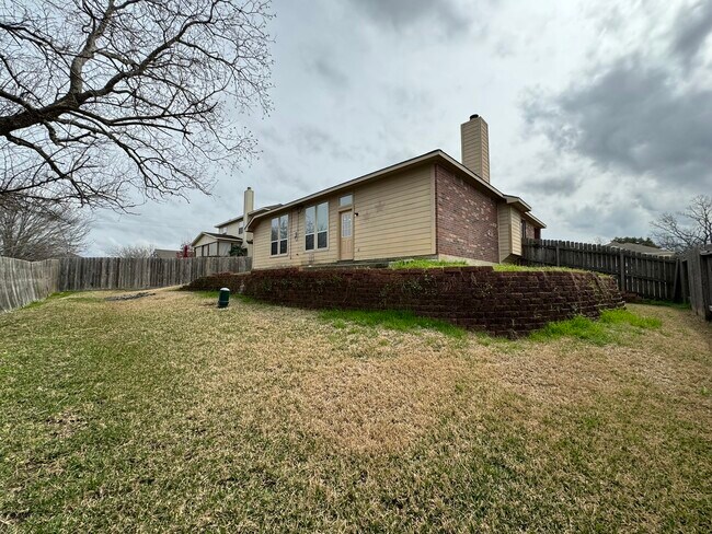 Building Photo - 13196 Miller Ln