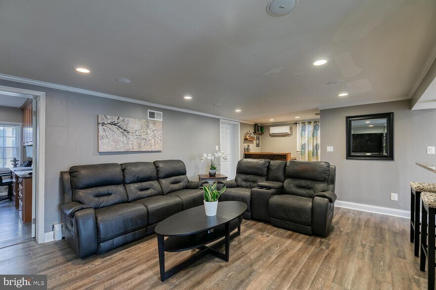 Building Photo - 1206 Riggs Ct