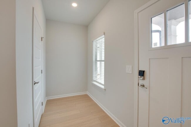 Building Photo - 169 Protestant Dr