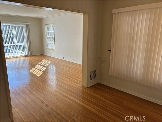 Building Photo - 1363 Masselin Ave