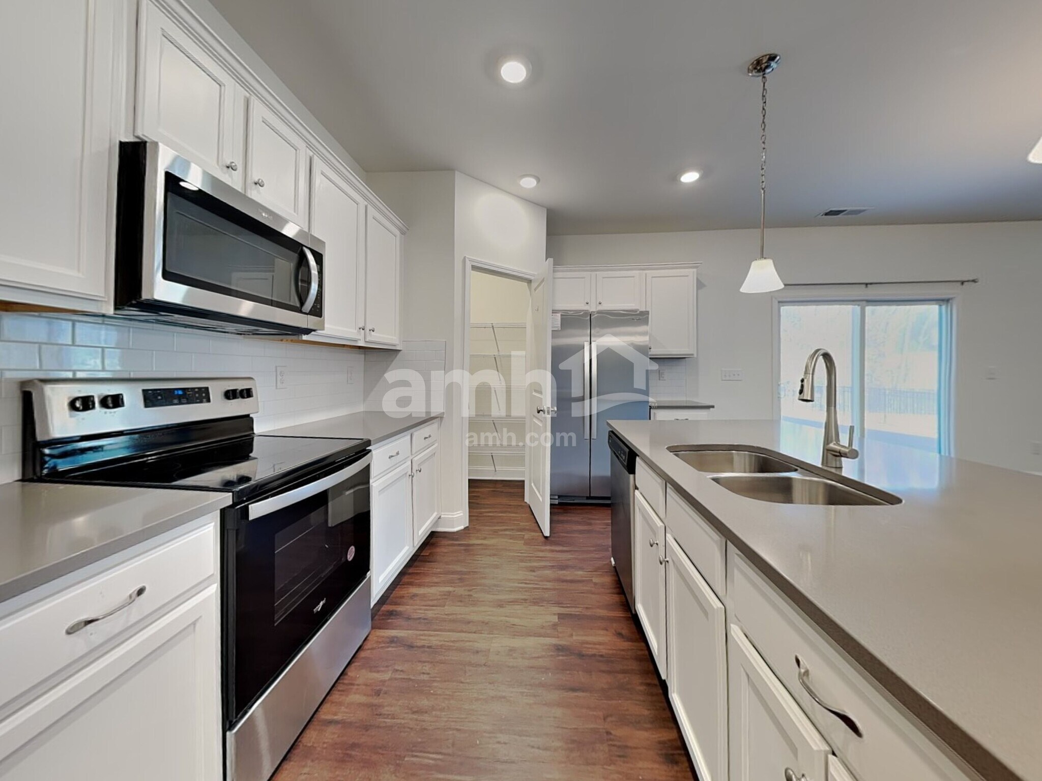 Building Photo - 7027 Garrett Ct