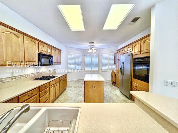 Building Photo - 78625 Morning Star