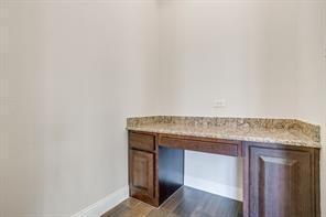 Building Photo - 225 Palmerston Dr