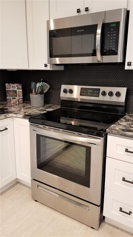 Building Photo - 2125 Island View