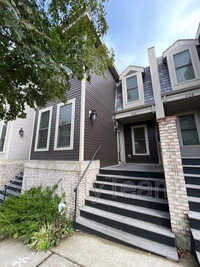 Building Photo - 426 Northern Ave