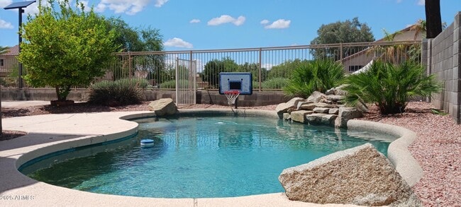 Building Photo - 5192 W Campo Bello Dr