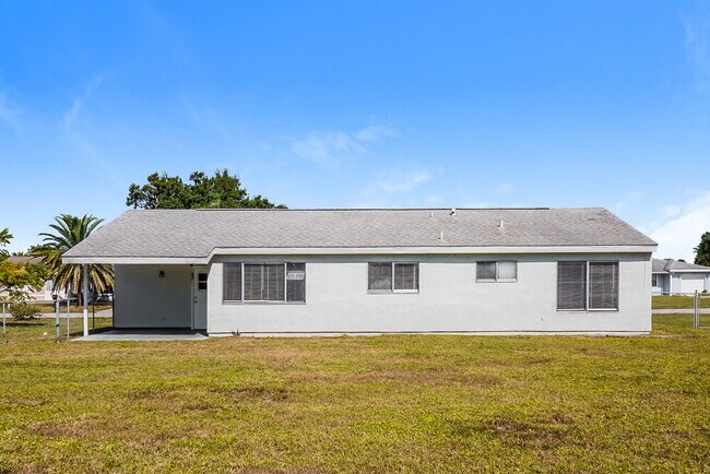 Building Photo - 7143 Gama Ct