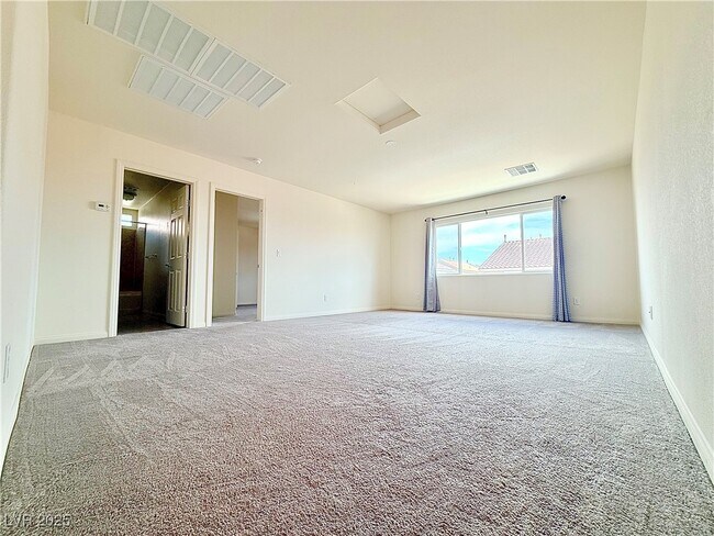 Building Photo - 6158 Fielding Hills Rd
