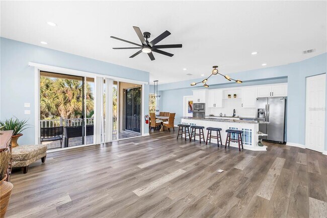 Building Photo - 8702 Blind Pass Rd