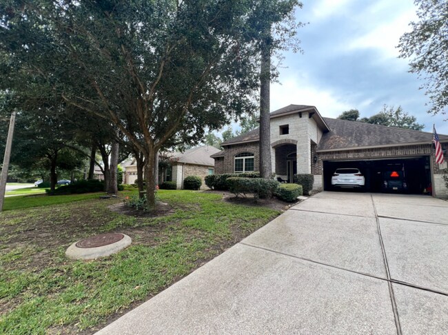 Building Photo - 222 Overland Trace Dr