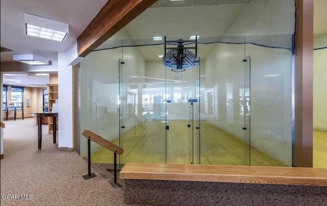 Building Photo - 76 Gcr Mile 22