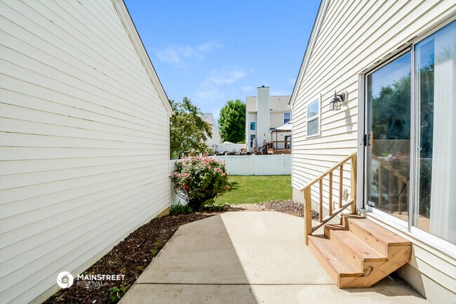 Building Photo - 2643 Liberty Gardens Dr