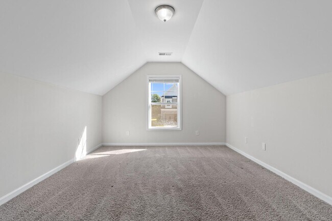Building Photo - 311 Temple Cress Ave