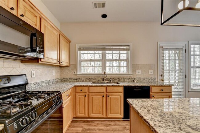 Building Photo - 100 Hawnley Trace
