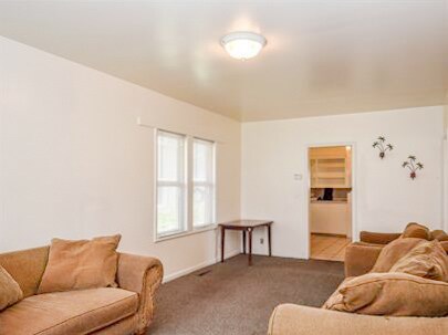 Building Photo - 632 E 600 N