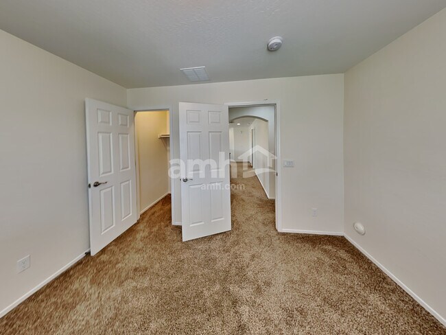 Building Photo - 27913 N 64th Ln