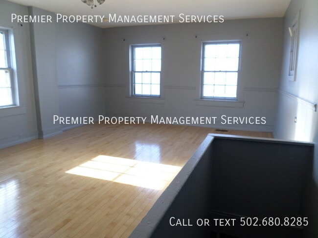 Building Photo - 1512 E Breckinridge St