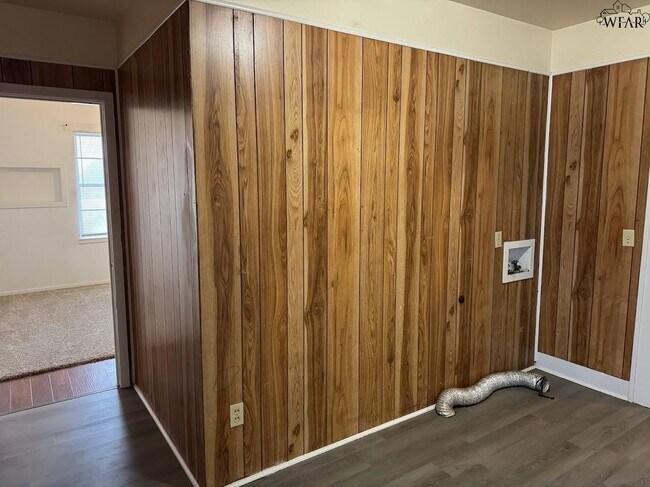 Building Photo - 4594 US-287