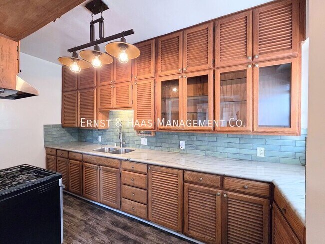 Building Photo - 1030 E Ocean Blvd