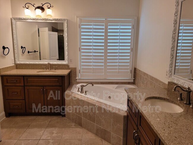 Building Photo - 12036 Orchid Ln