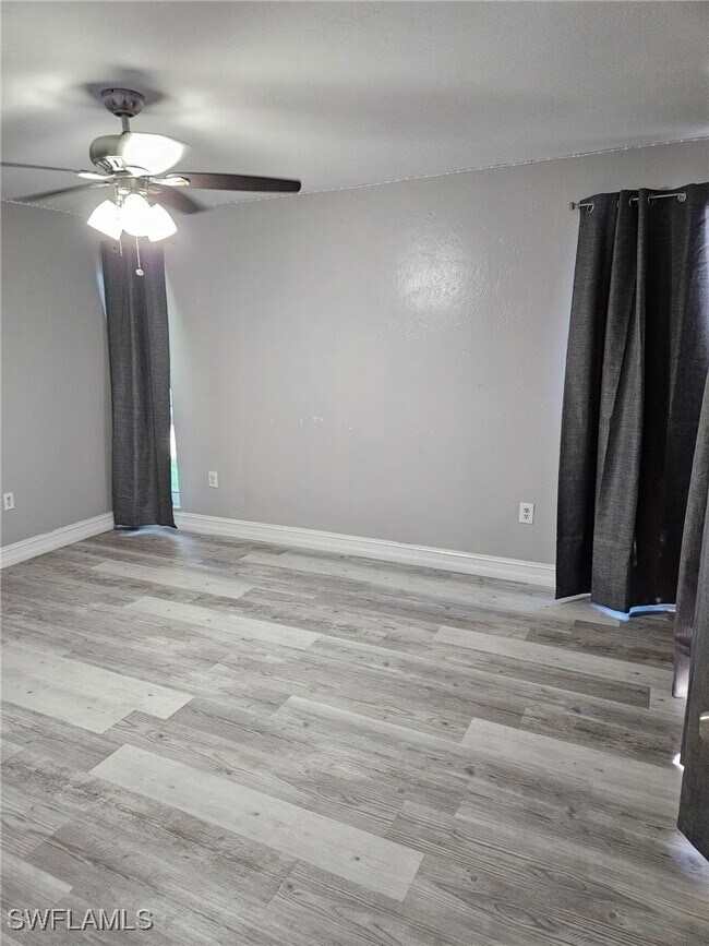 Building Photo - 4532 Beechwood Lake Dr