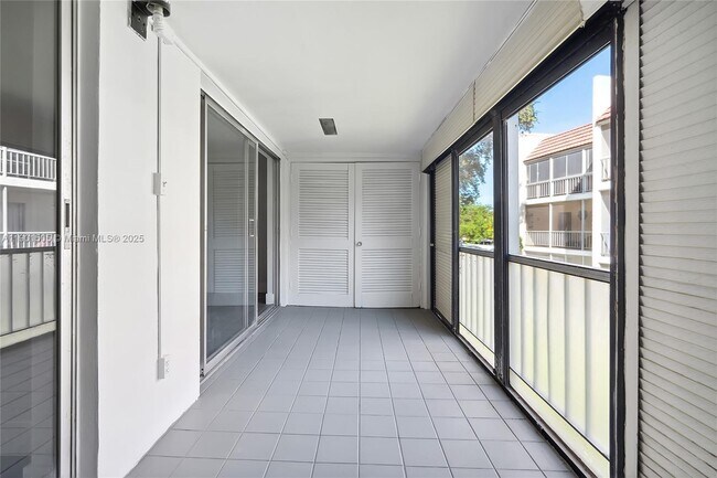 Building Photo - 606 NW 13th St