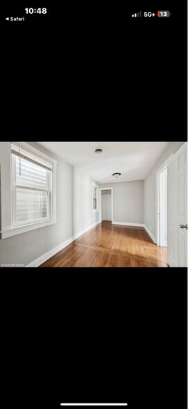 Building Photo - 13502 S Brandon Ave