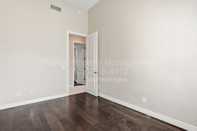 Building Photo - 11047 E Mirasol Cir