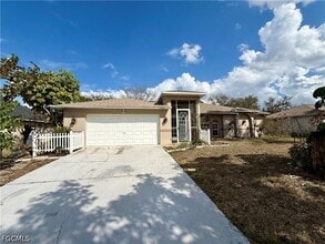 Building Photo - 1713 SW 10th Pl
